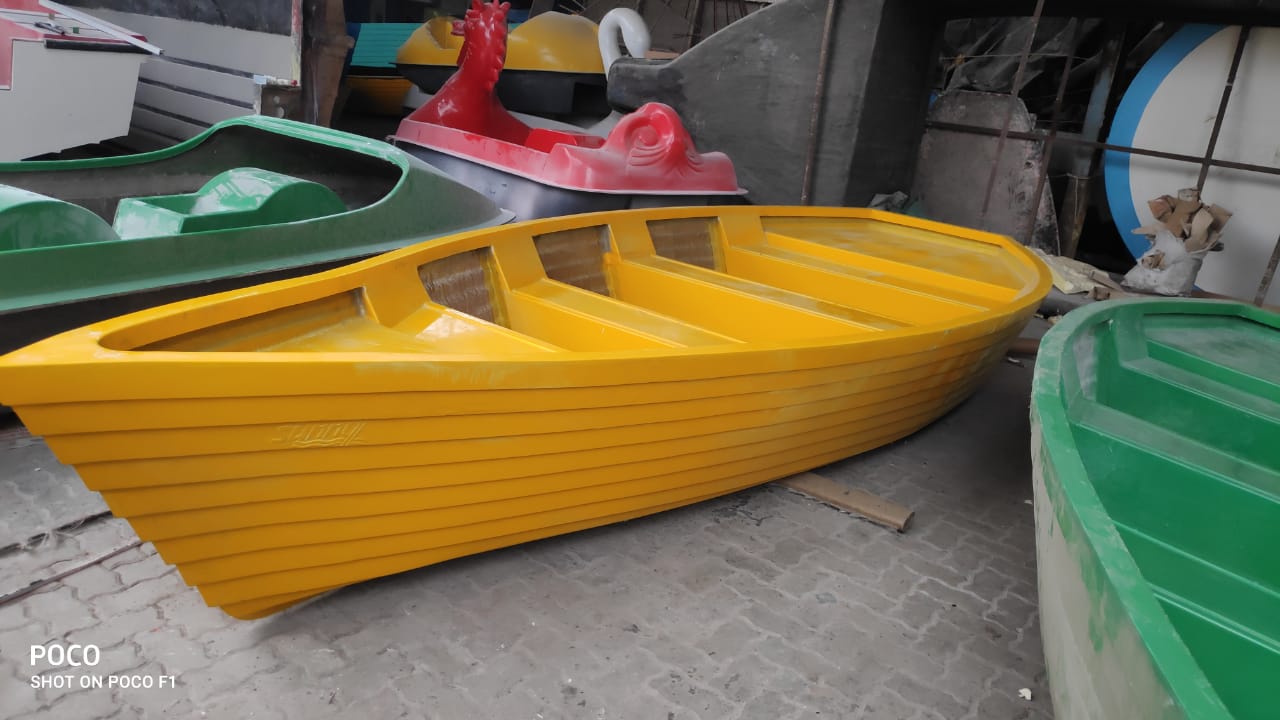 6 Seater Row boat (1)