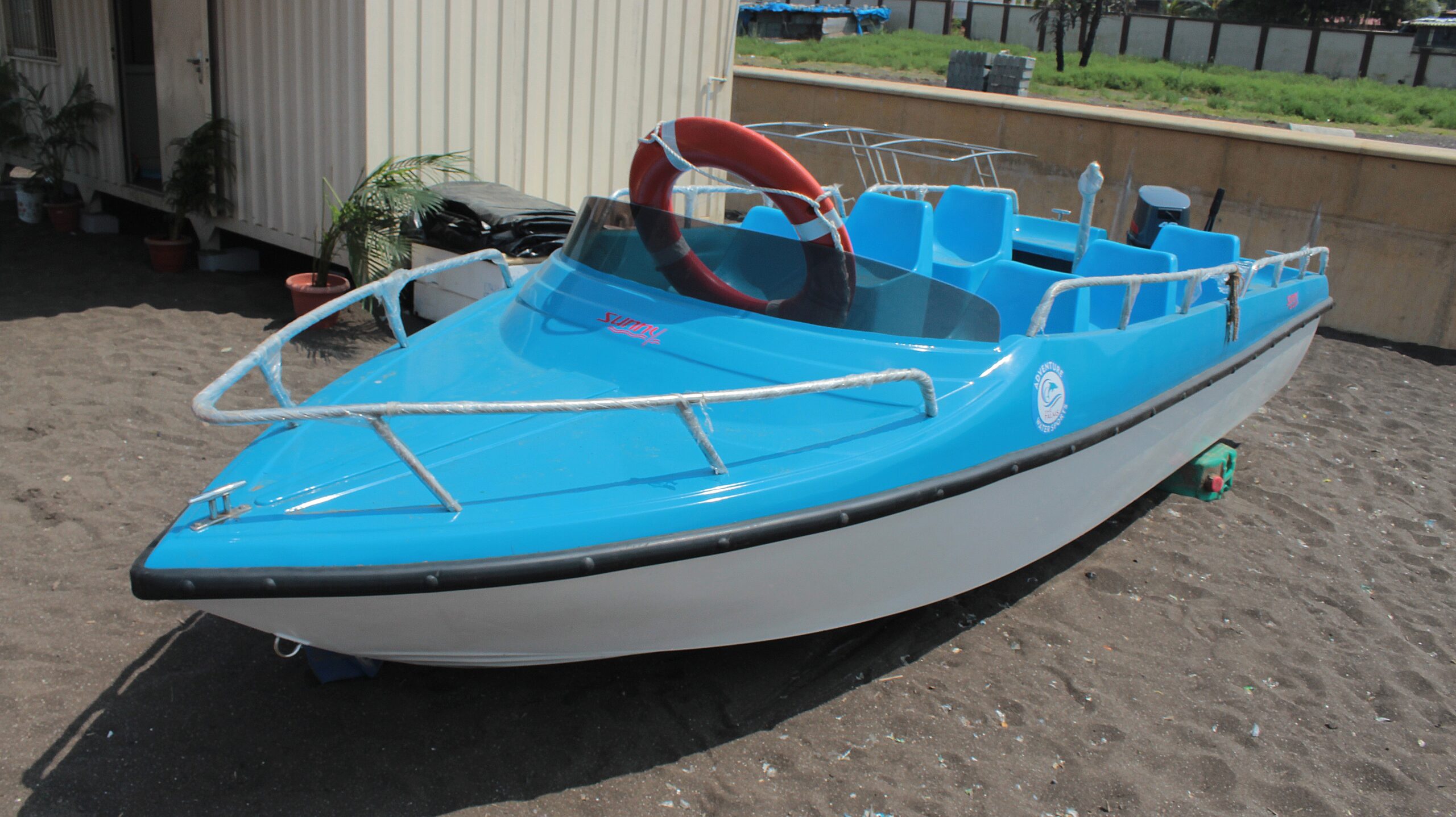 6 seater speed boat (1)